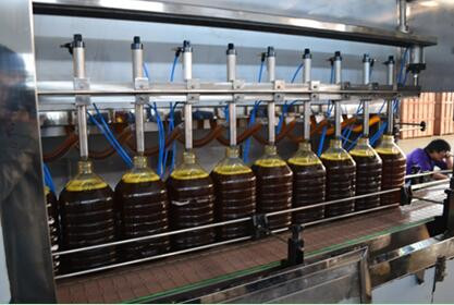 china new type pneumatic soybean oil filling machinery for 